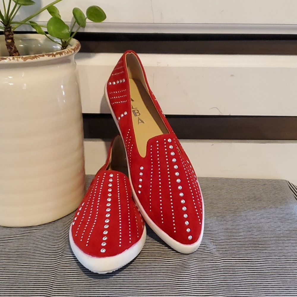 NWOT...ALBA sneakers.                     #1357